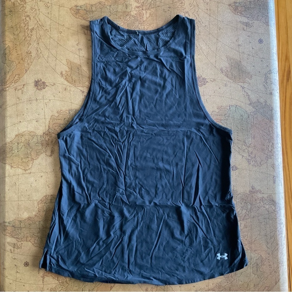 Under Armour REVERSIBLE black tank top